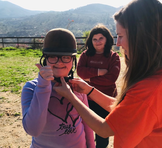 Young girl with Kiya volunteer image