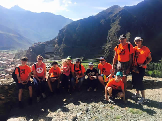 Volunteers at Machu Picchu image